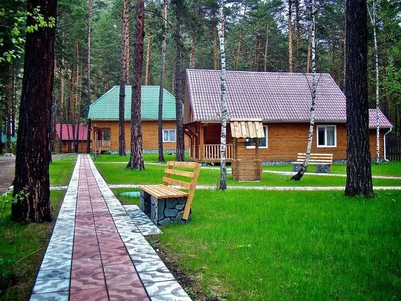 Как называется турбаза. Турбаза бирюза горный алтай. бирюзовая катунь гостиница горный алтай. отель в горах бирюза горный алтай. отель бирюза чемальский район.