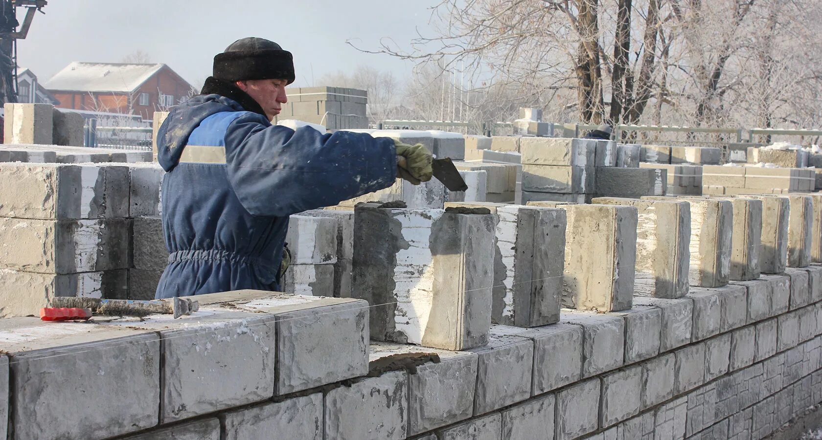 Стена из шлакоблока. Кладка шлакоблока. Укладка блоков. Шлакоблок дом.