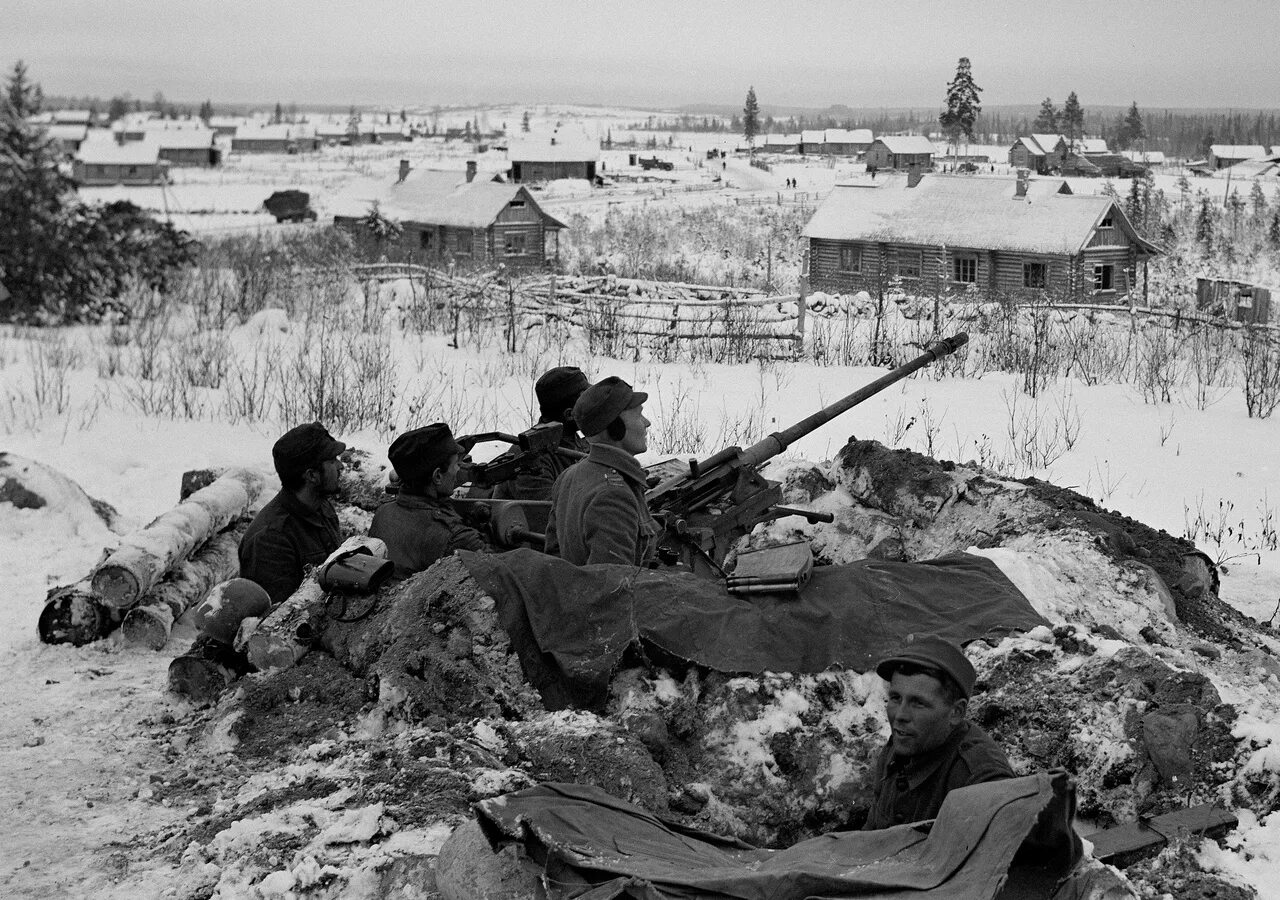 Риа новости фронт. Бои за Медвежьегорск 1941. Медвежьегорск 1941 год. Оборона города Медвежьегорск 1941. Октябрь декабрь 1941.