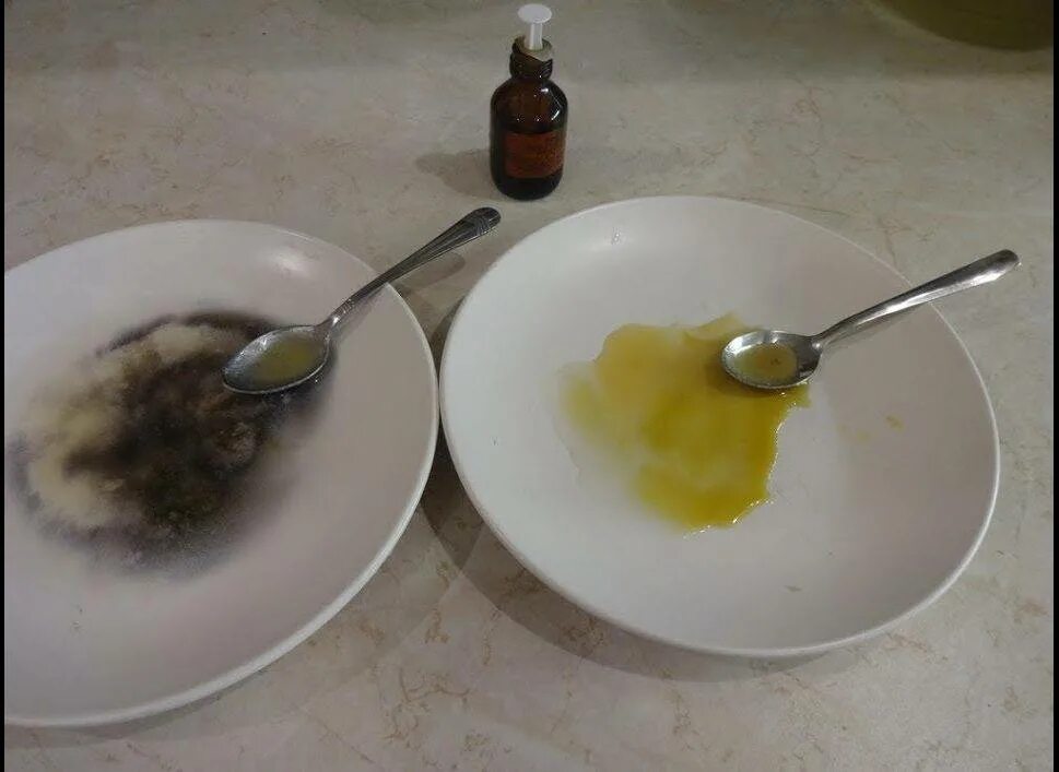 Мед с йодом. Опыт с медом и йодом. Реакция меда на йод. Проверка меда йодом. Опыты с медом.