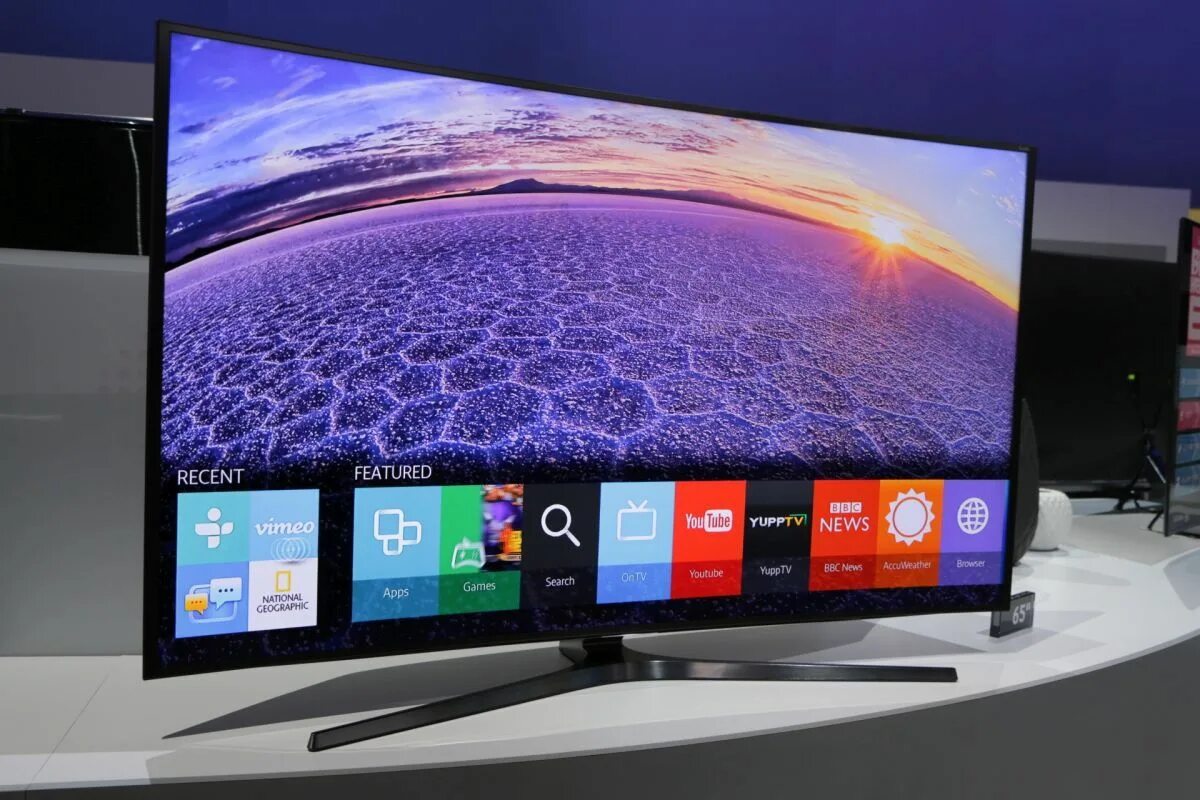 Смарт тв в телефоне. Tizen Samsung Smart TV. Телевизор Samsung Smart TV 2021. Samsung Smart TV Tizen телевизор. Samsung Smart TV 2015.