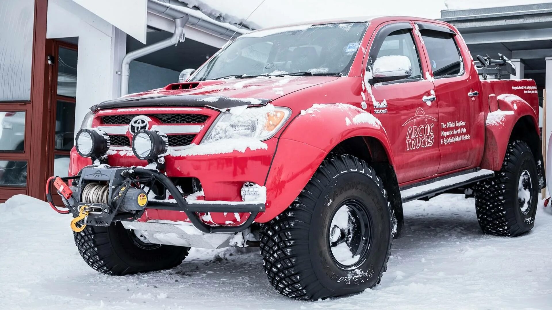 Купить тойота хайлюкс во владивостоке. Toyota Hilux at38. Тойота Хайлюкс 2015. Toyota Hilux at. Toyota Hilux Arctic Edition.