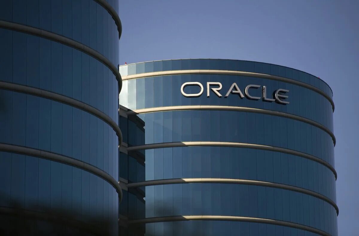 Oracle d. Oracle компания. the oracle. штаб квартира оракл. oracle картинки.
