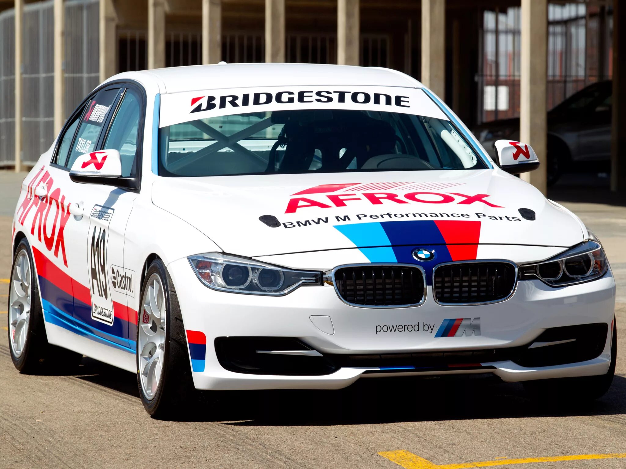 Car f 3. BMW f30. БМВ f30 гоночная. БМВ Моторспорт. BMW Motorsport машины.