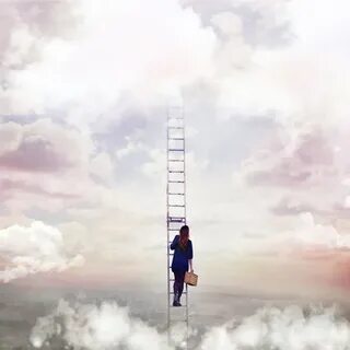 Дым пружиной поднимался к небу