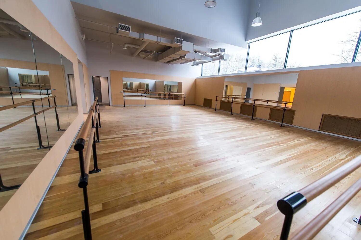 Культурный центр фонда ставроса ниархоса в афинах. Ставрос ниархос афины. Культурный центр определение. Дк московский казань. Кисловодск реконструкция кинотеатра.