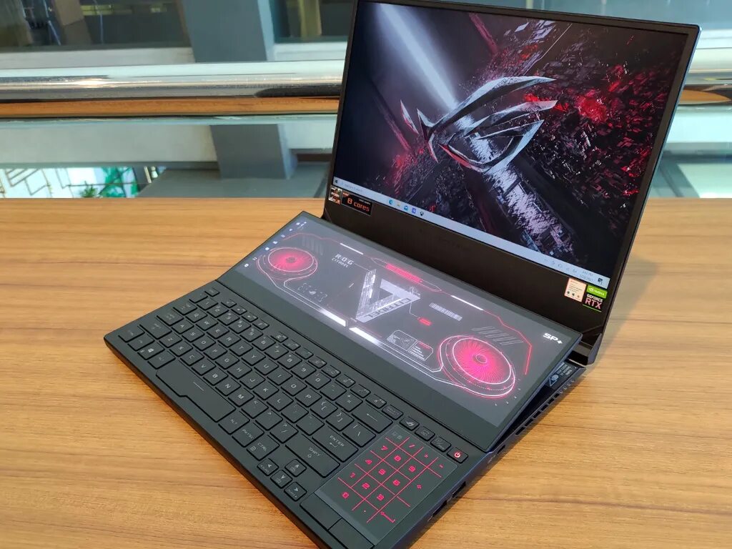 Ноутбук asus zephyrus duo. ASUS ROG Zephyrus Duo 15 se. ROG Zephyrus Duo 15. Ноутбук ASUS ROG Zephyrus Duo. ASUS ROG Zephyrus Duo 16.