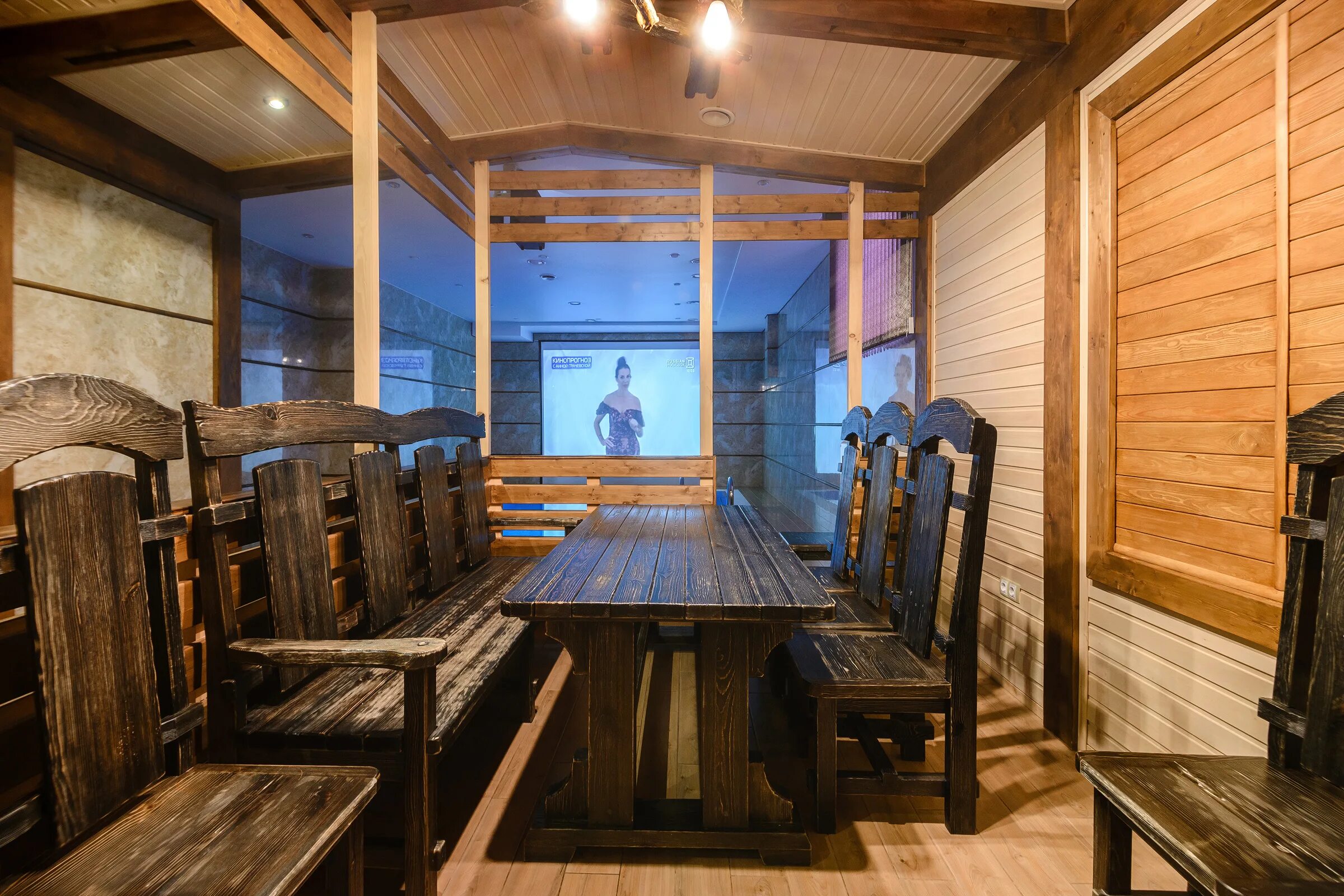 Романова 99 сауна. Сауна в шале свердловская область. Сауна в доме под ключ. Гостиница шале осинники фото. Великолепный шале сауна.