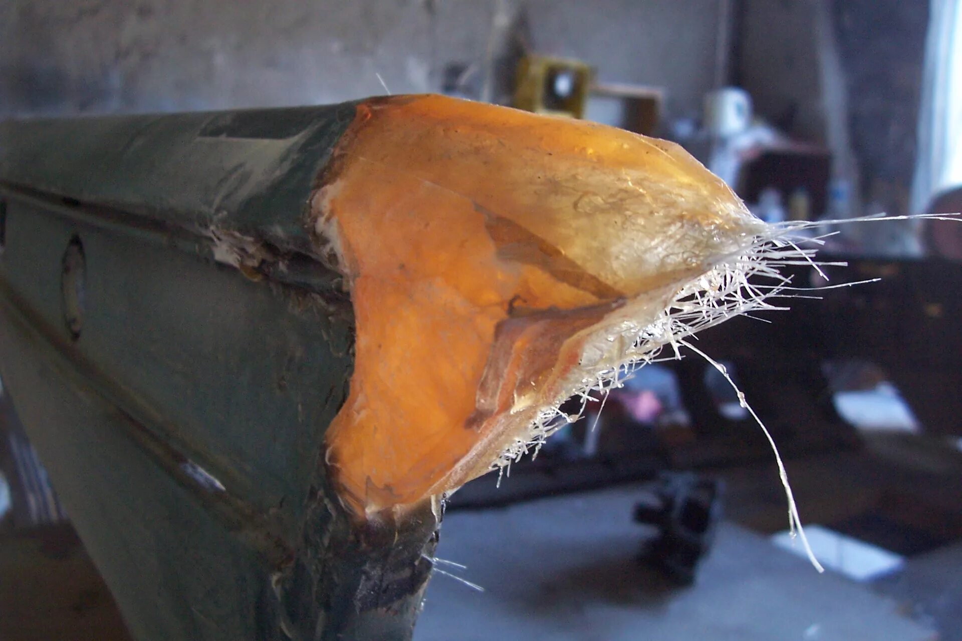 Живица. Восстановление смолы. Восстановление эпоксидов. Нагревательный элемент из угля и эпоксидки. Смола для ремонта бамперов.