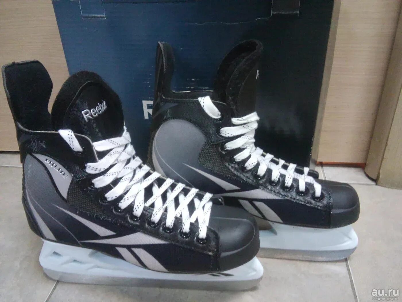 Reebok 1k. Коньки рибок 1к. Коньки reebok fitlite. Хоккейные коньки rbk 1k. Коньки хоккейные рибок фитлайт 1к.