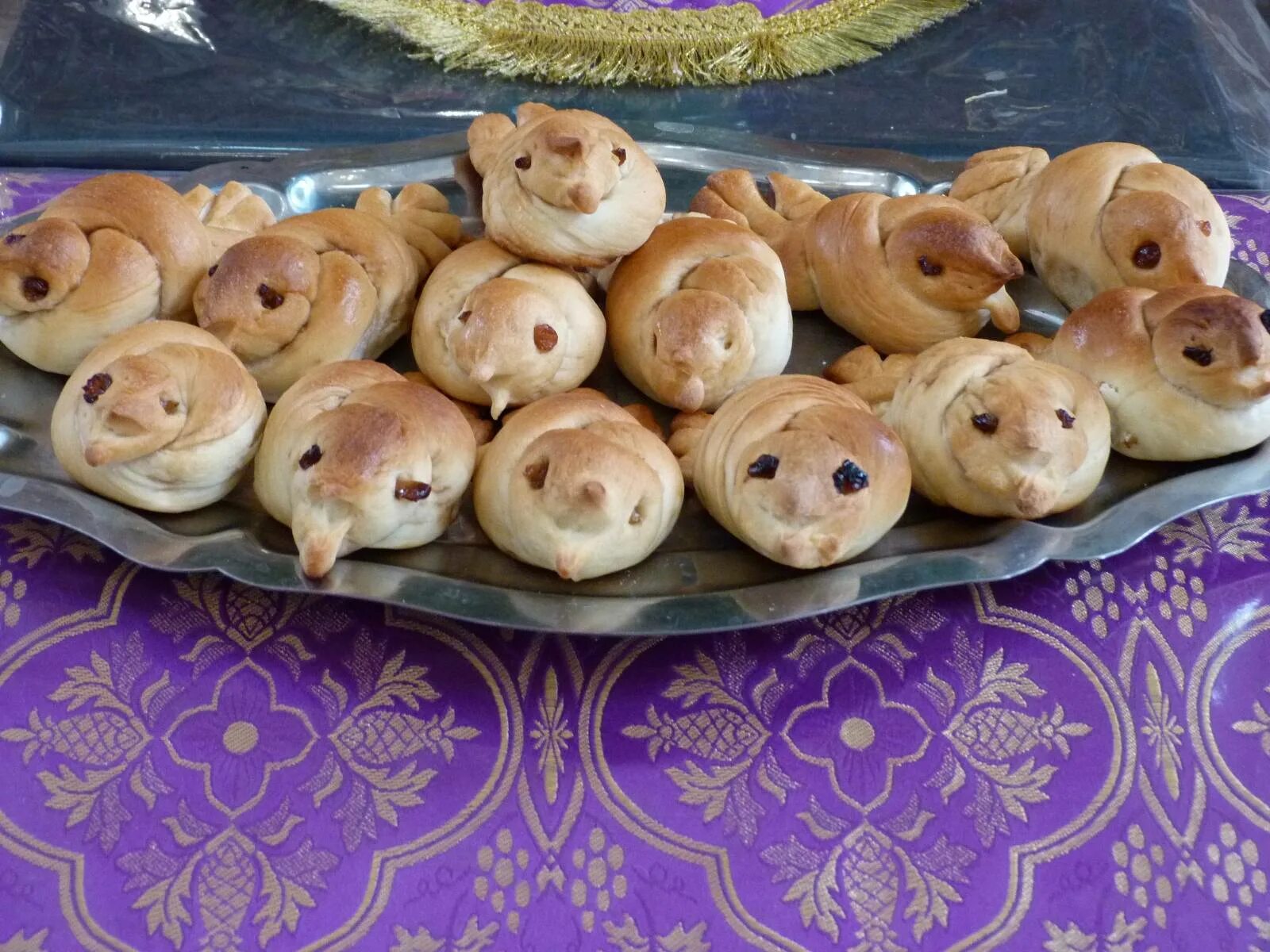 Праздник сорока мучеников севастийских святых. День памяти 40 святых севастийских мучеников. Праздник сороков. Сороки церковный праздник. С праздником 40 святых.