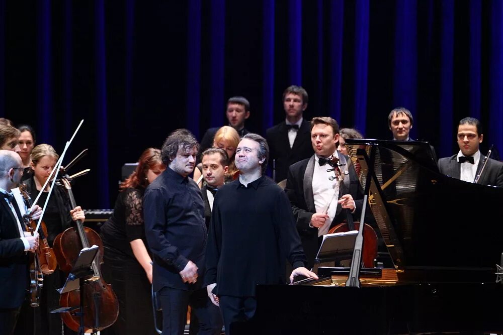 Прокофьев за границей. Оперы прокофьева названия. Опера написанная прокофьевым. Опера написанная прокофьевым. Первый концерт прокофьева.