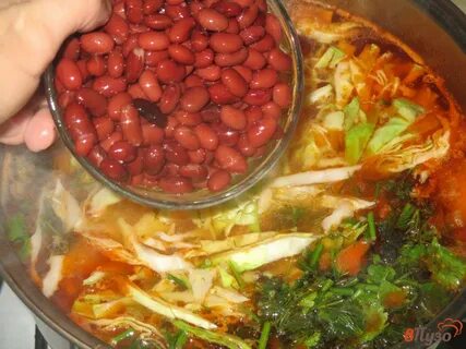 Борщ с консервированной фасолью