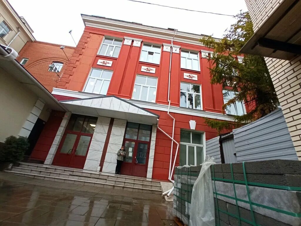 Ленина 102 красноярск. К маркса 102 красноярск. 102 красноярск. 102 красноярск. Цум красноярск внутри.