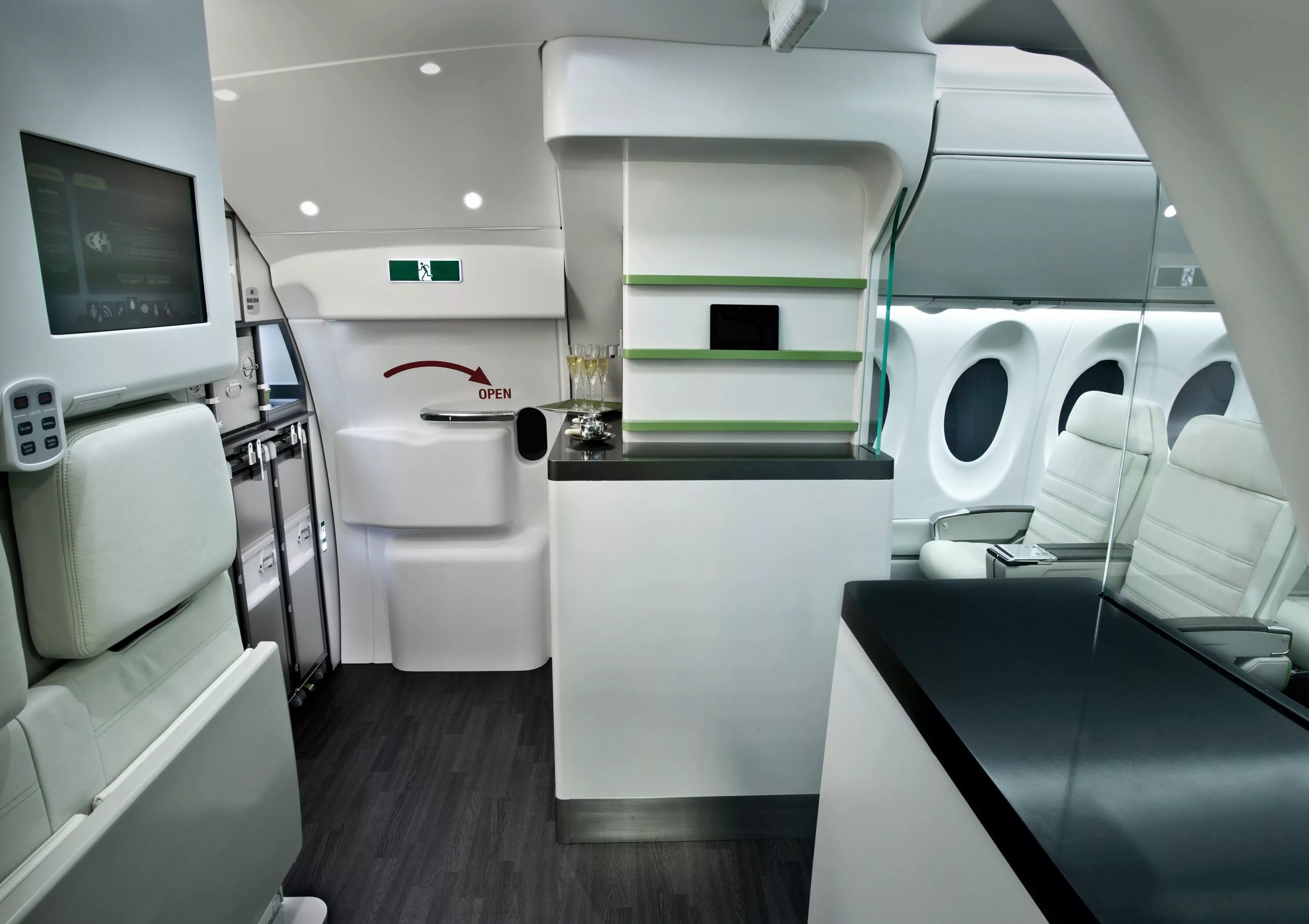 Фото кухни самолета. Кухня в самолете интерьер. Буфет кухня на самолете. Кухня в самолете. Фото кухни самолета.