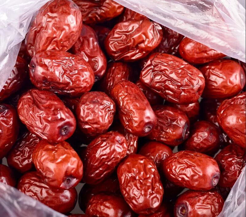 Red dates. Унаби сушеный. Chinese Red Dates Jujube. Красные финики. Финики китайские сушеные.