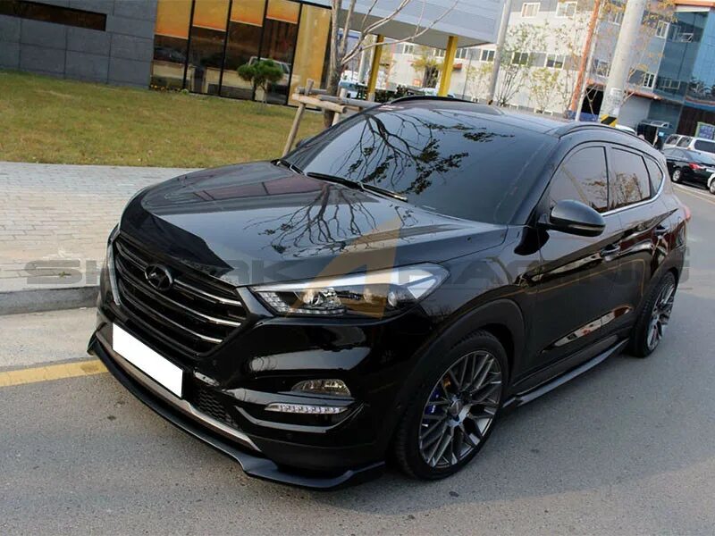 Тюнинг туссана. Обвес Hyundai Tucson 2020. Hyundai Santa Fe 2017 Tuning. Hyundai Tucson 2016 черный. Обвес Хендай Туксон 2017.