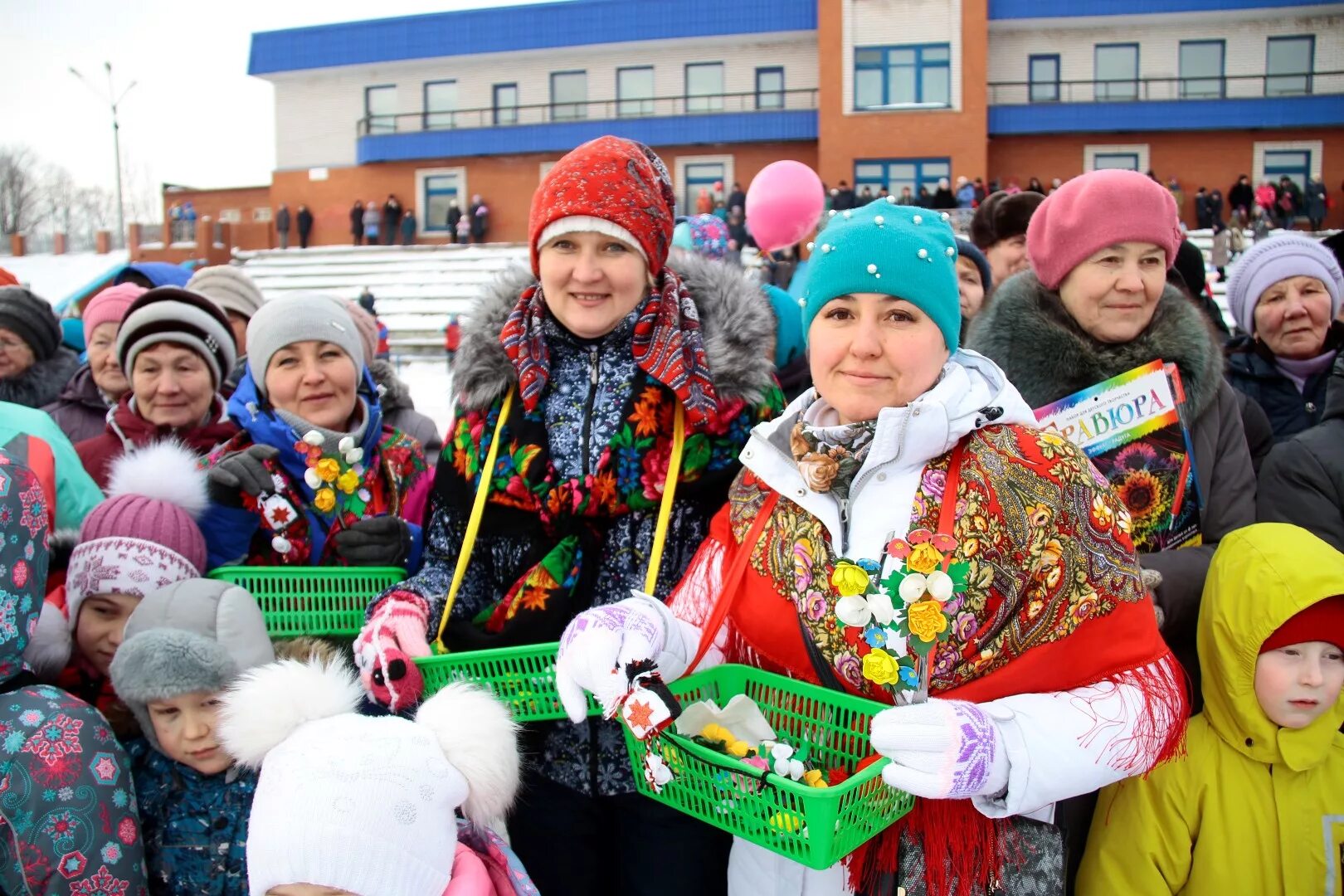 Растюшки балезино. Подслушано Балезино. Поселок Балезино. Балезино жители. Население Балезино.