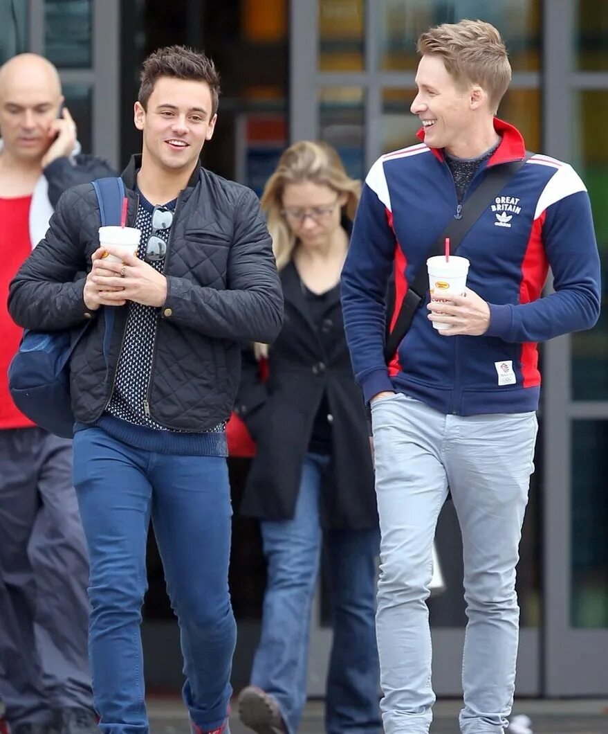 Дастин Лэнс Блэк. Tom Daley. Tom Daley Tom Daley.