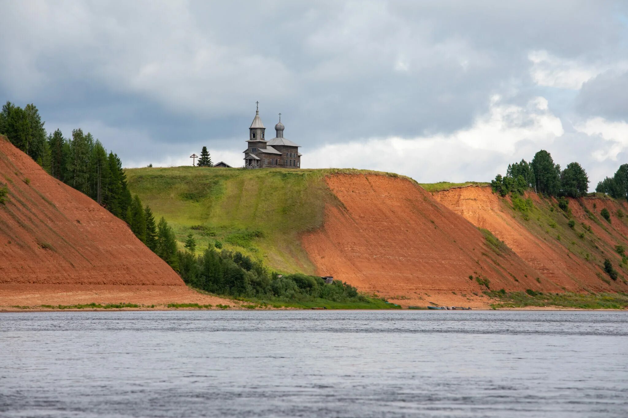 Река Мезень Лешуконское. Деревня большая Нисогора Лешуконский район. Большая Нисогора Архангельская область. Река Мезень Архангельская область. Погода в мезени на 10 дней