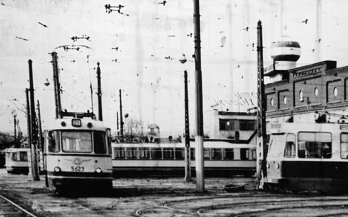 трамвайный парк 6. трамвайный парк 6. санкт-петербург васелеостровскийтрамвай парк 3. трамвайный парк 6 санкт-петербург. трамвайное депо питер.