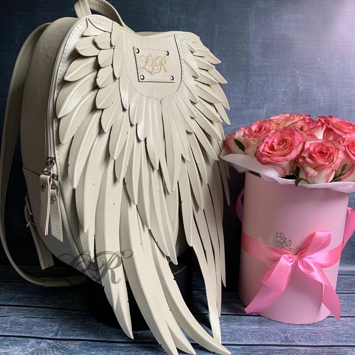 Рюкзак с крыльями. Leather angel. Кожаный рюкзак с крыльями. Рюкзак с крыльями. Женский рюкзак с крыльями.