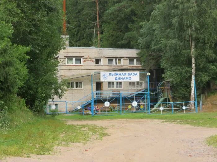 Кавголово лагерь. Санаторная 35 отель кавголово. Гостиница кавголово буревестник. Гостиница кавголово буревестник. Утц кавголово гостиница.