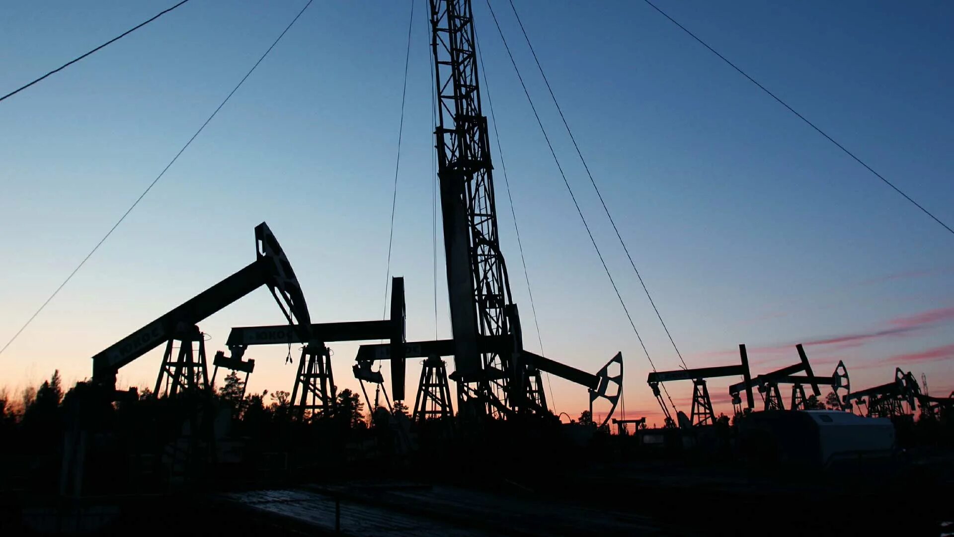 Отказаться от российской нефти и газа