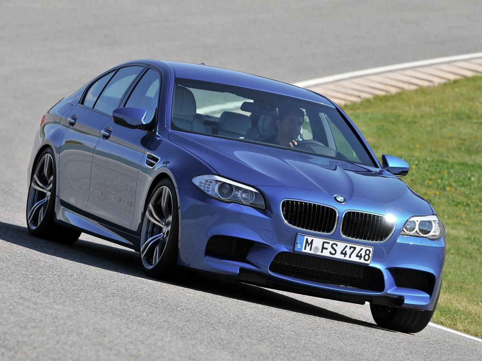 Bmw m 5 10. BMW m5 f10. BMW m5 f10 Blue. BMW m5 2012. BMW m5 f90 Competition.