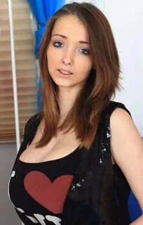 Lucie Wilde Lucy Wilde, Green Hair Colors, Lingerie Pictures, Thing 1, Famo...