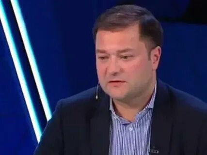Умерший политолог