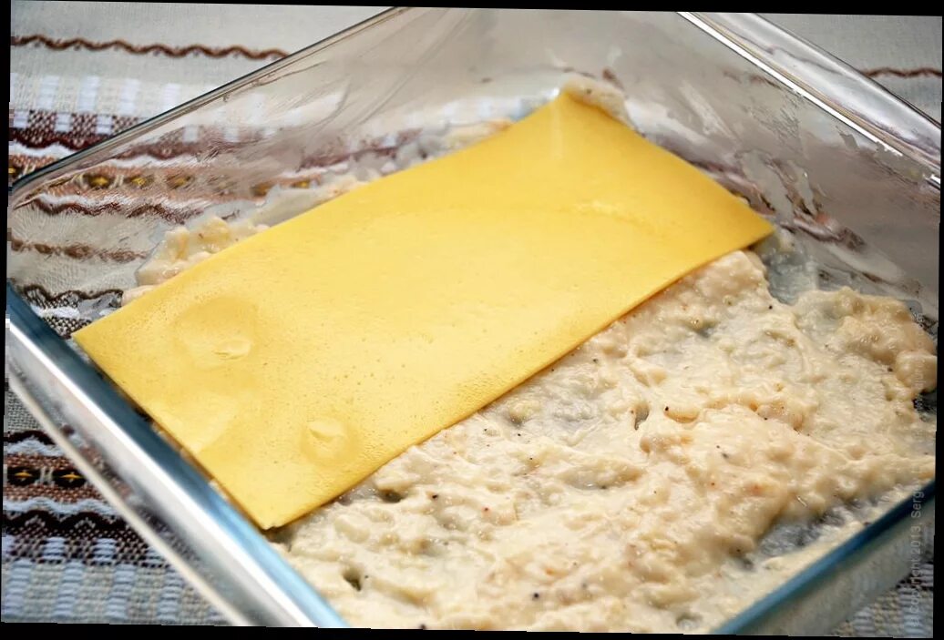 Как сделать листы для лазаньи. Листы для лазаньи. Листы лазаньи вес. Как сделать листы для лазаньи. Макаронные листы для лазаньи.