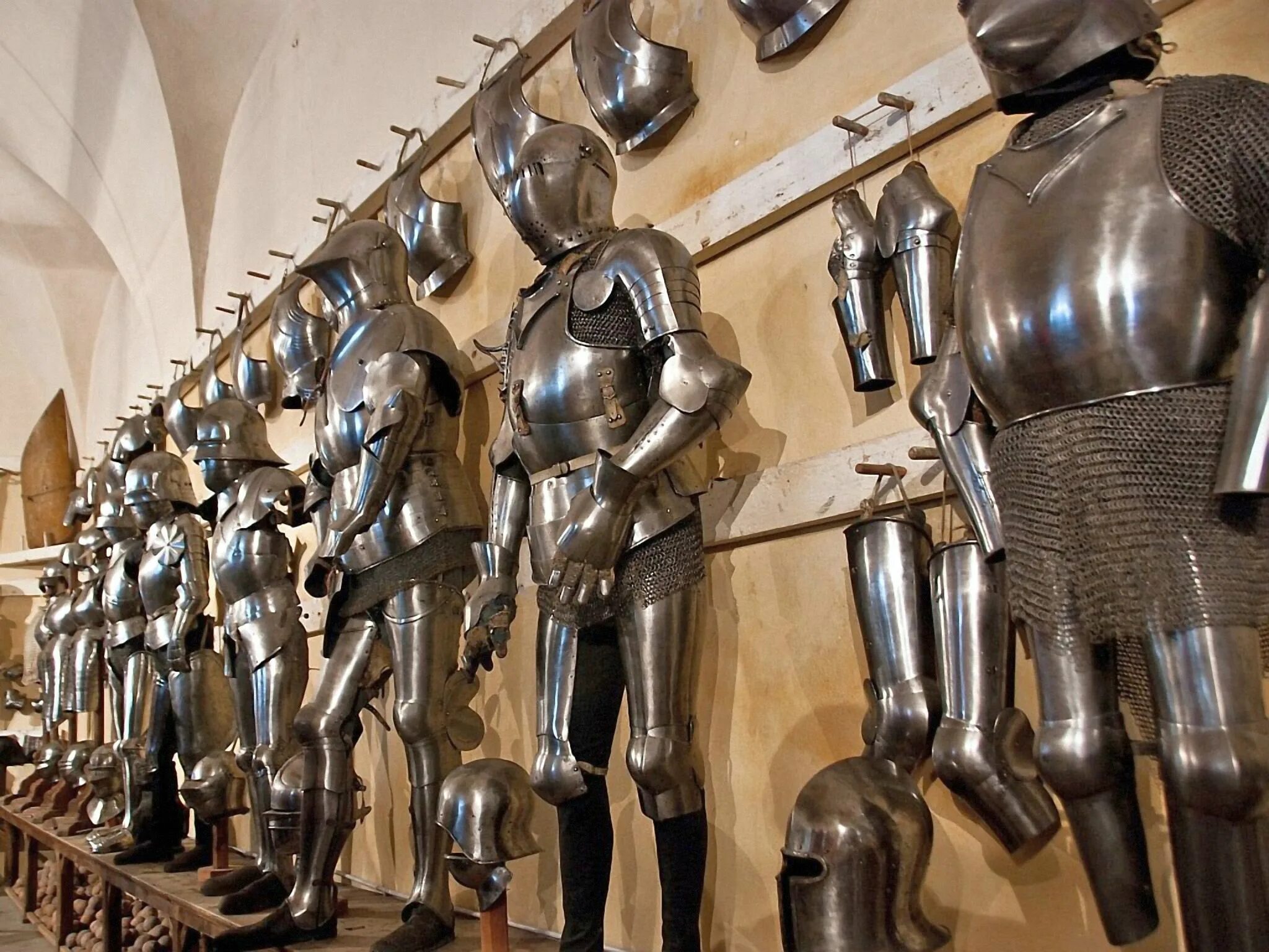 Товар armour