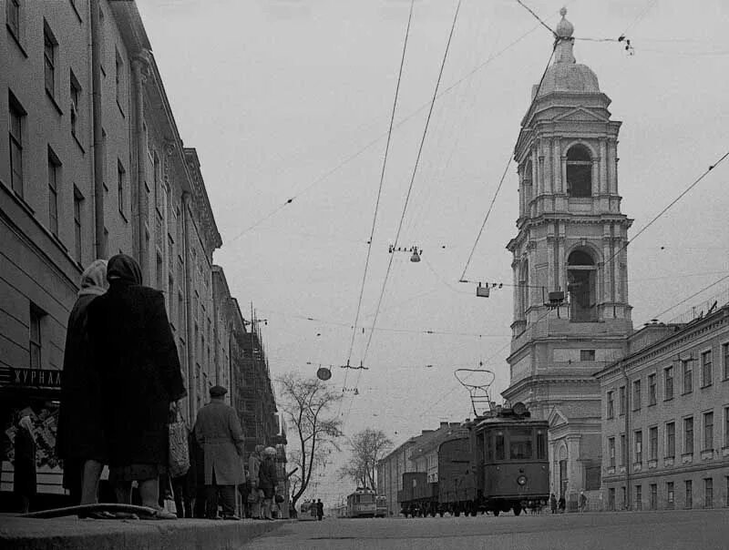 Кадетская линия 31 32. Кадетская питер дом 31. Ресторан кабанчик в санкт-петербурге на васильевском острове. Церковь екатерины на кадетской линии. Кадетская линия 31.