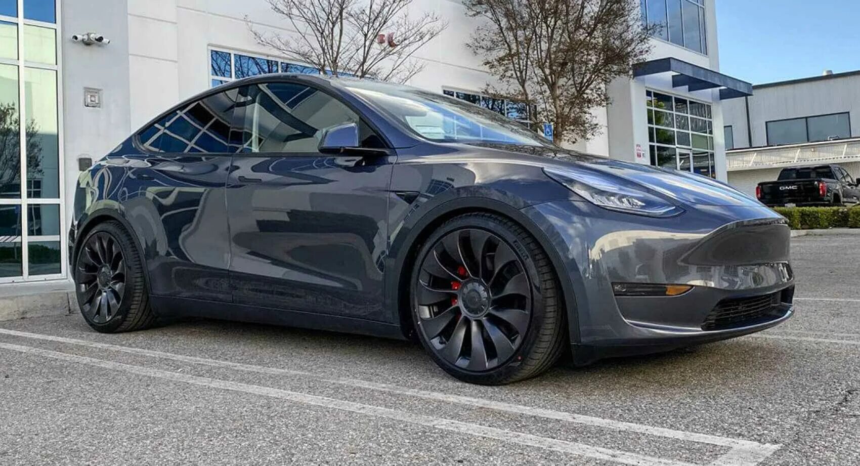 Тесла модель y Performance. Tesla model y Performance. Tesla model y 2023. Tesla model y Performance белая.