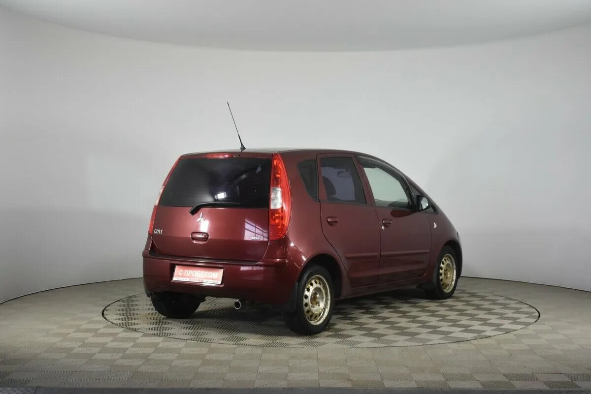 Mitsubishi colt отзывы. Mitsubishi colt отзывы. Митсубиси кольт 2007 1. Mitsubishi colt 6. Робот мицубиси кольт.