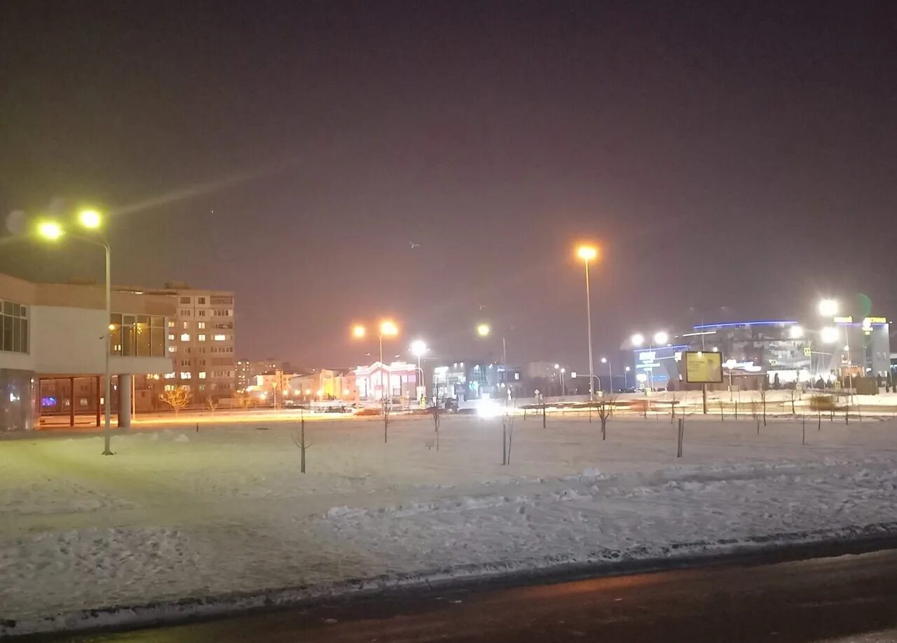 Что ночью было в старом осколе. Старый оскол ночью. старый оскол ночью с неба. старый оскол ночью восточный. транспортная улица старый оскол ночью.