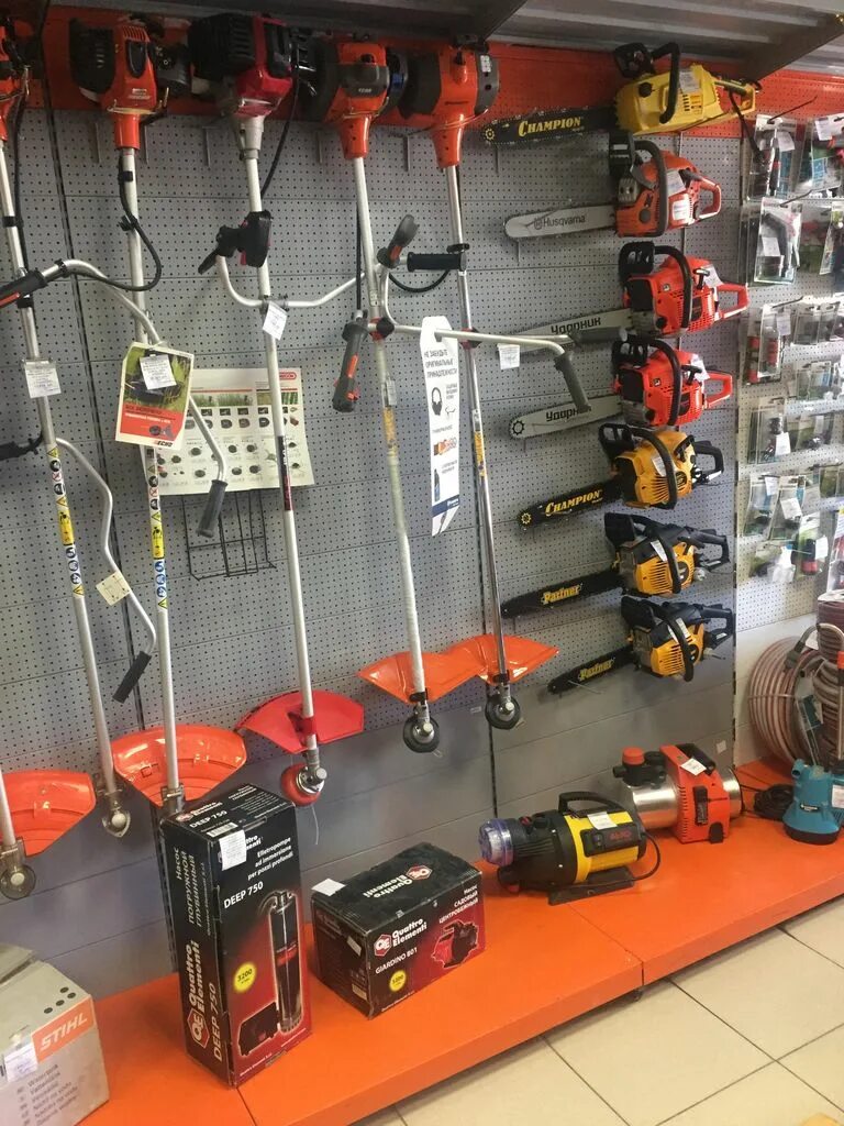 Магазин садовой техники адреса. Садовая техника магазин. Садовая техника и инструменты. Магазин садовой техники в Москве. Садовое оборудование.