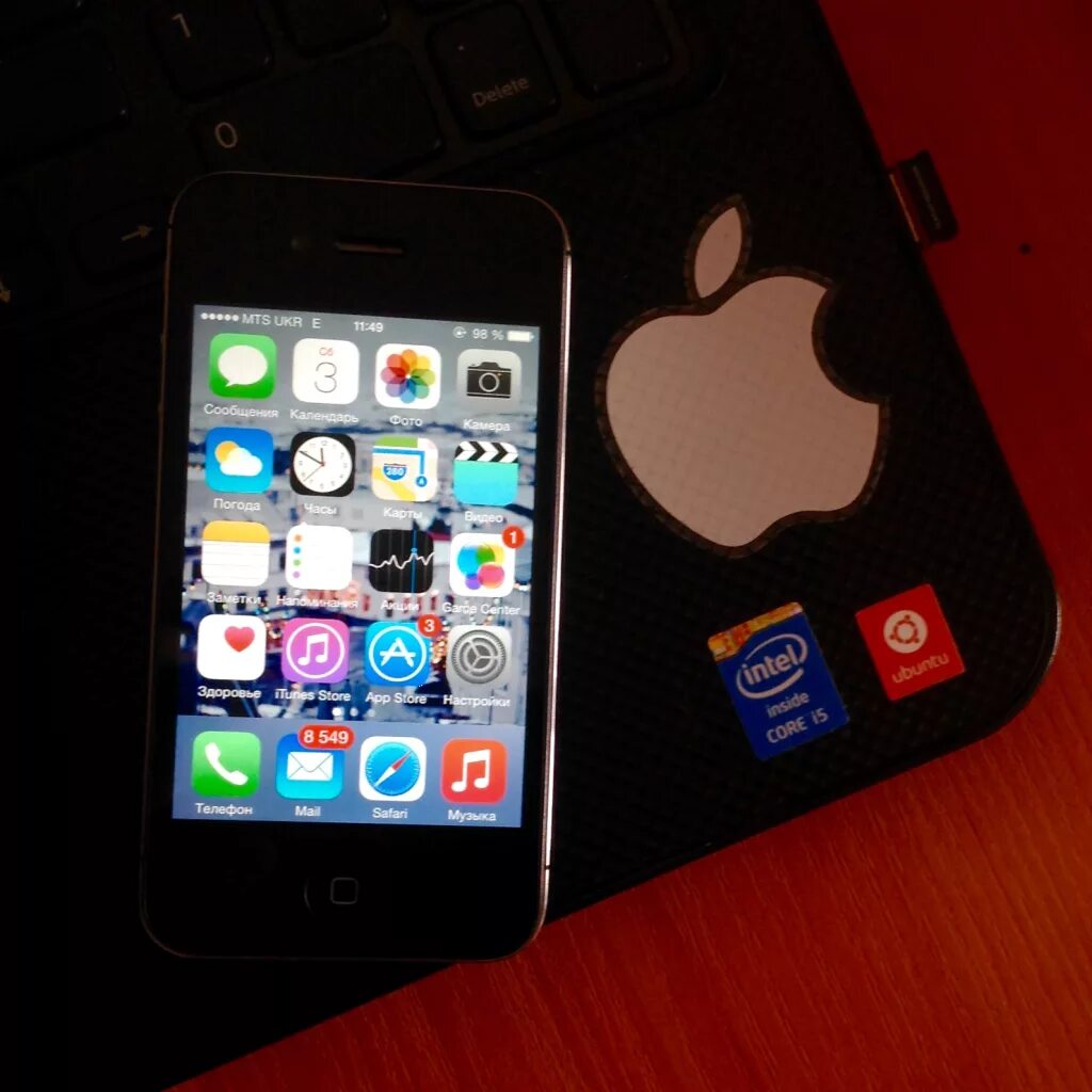 Ios 8 iphone 5s. Iphone 4 на ios 8. 1. Айфон 5 иос 8. Iphone 4s ios 7.