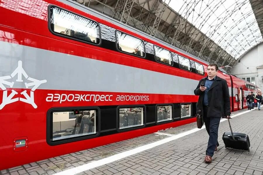 Экспресс савеловский вокзал. Аэроэкспресс шереметьево. поезд алиэкспресс двухэтажный. поезда нашего времени. кассы аэроэкспресса на савеловском вокзале.