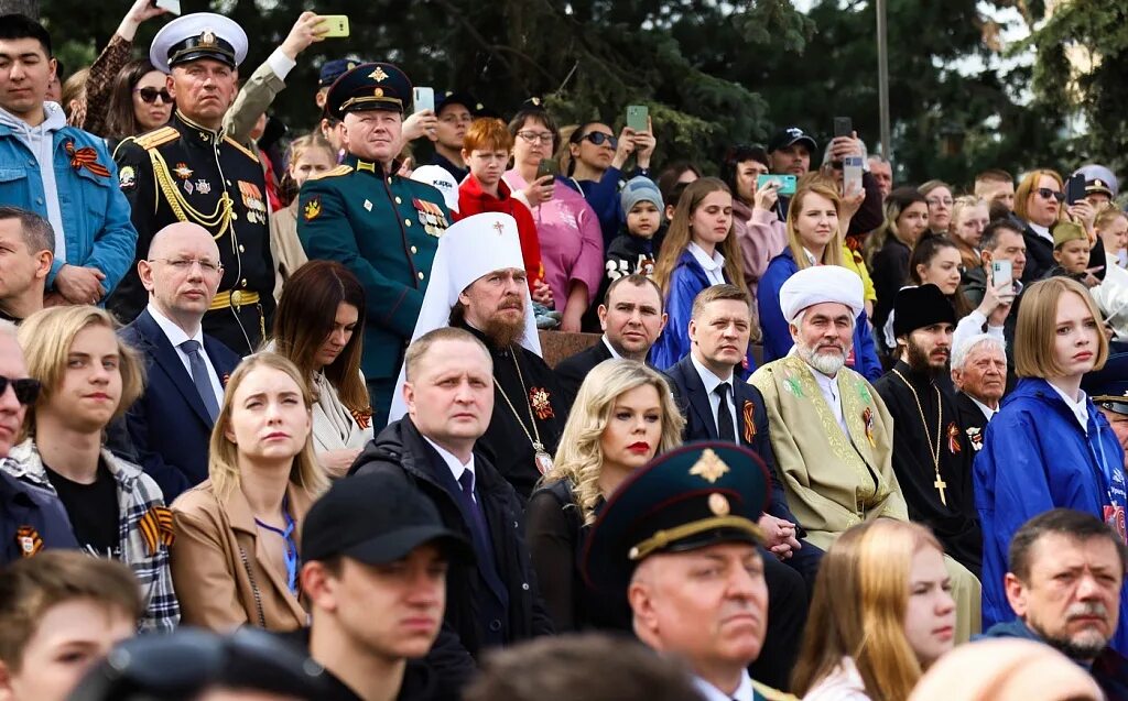 5 мая челябинск. Парад в Челябинске 9 мая 2022. День Победы Челябинск. Парад в Челябинске. Беларусь парад 9 мая 2022.