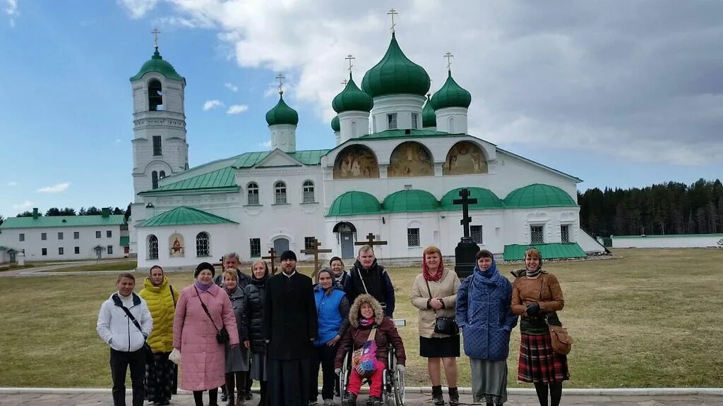 Паломнический центр Свирского монастыря. Игумен Антоний Свирский монастырь. Пантелеймоновский скит Свирского монастыря. Братия Александро Свирского монастыря. Бараши паломническая