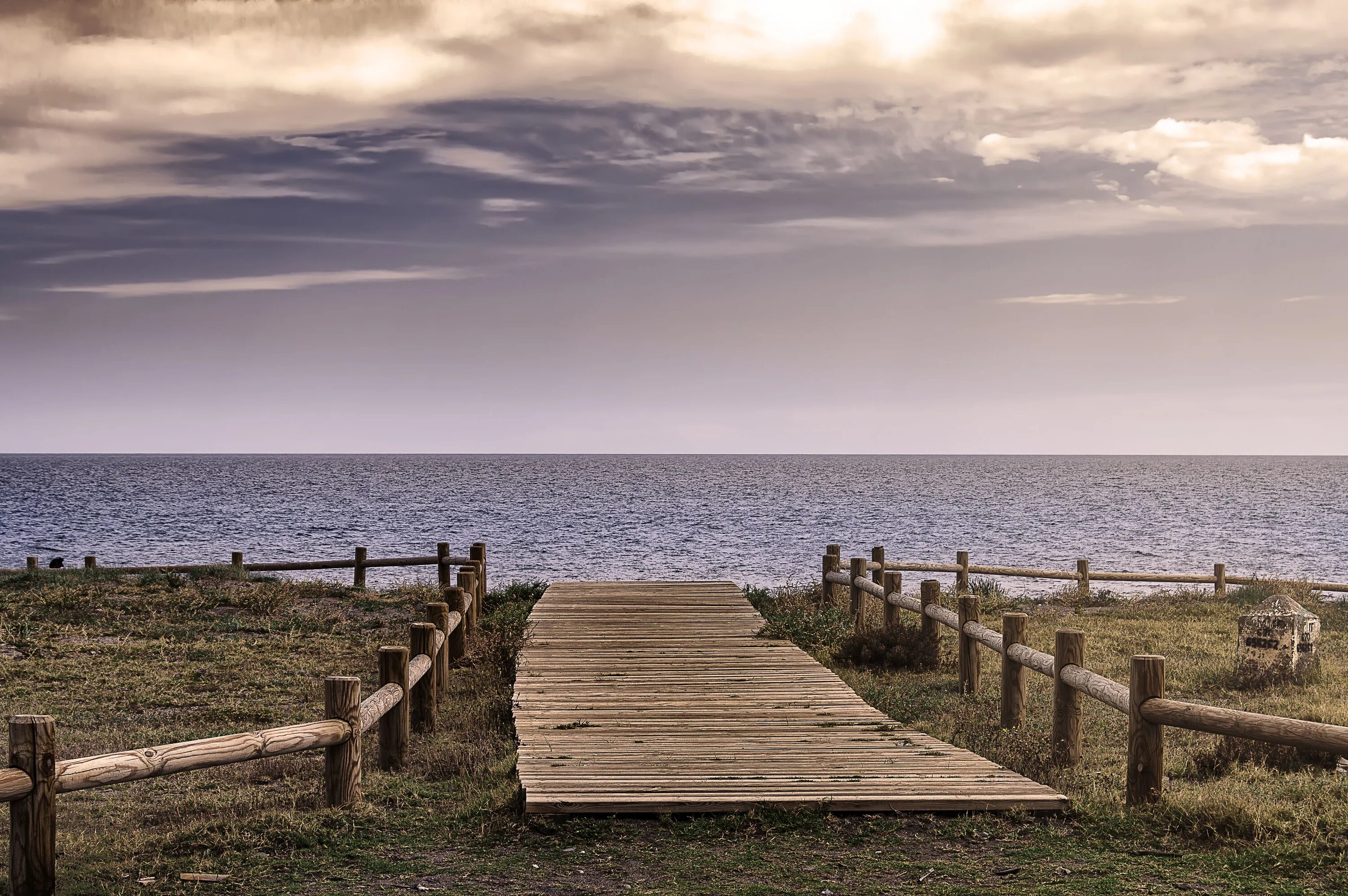 More wooden. Тропинка к морю. Дорожка в море. Деревянное море. Дорожка к морю.