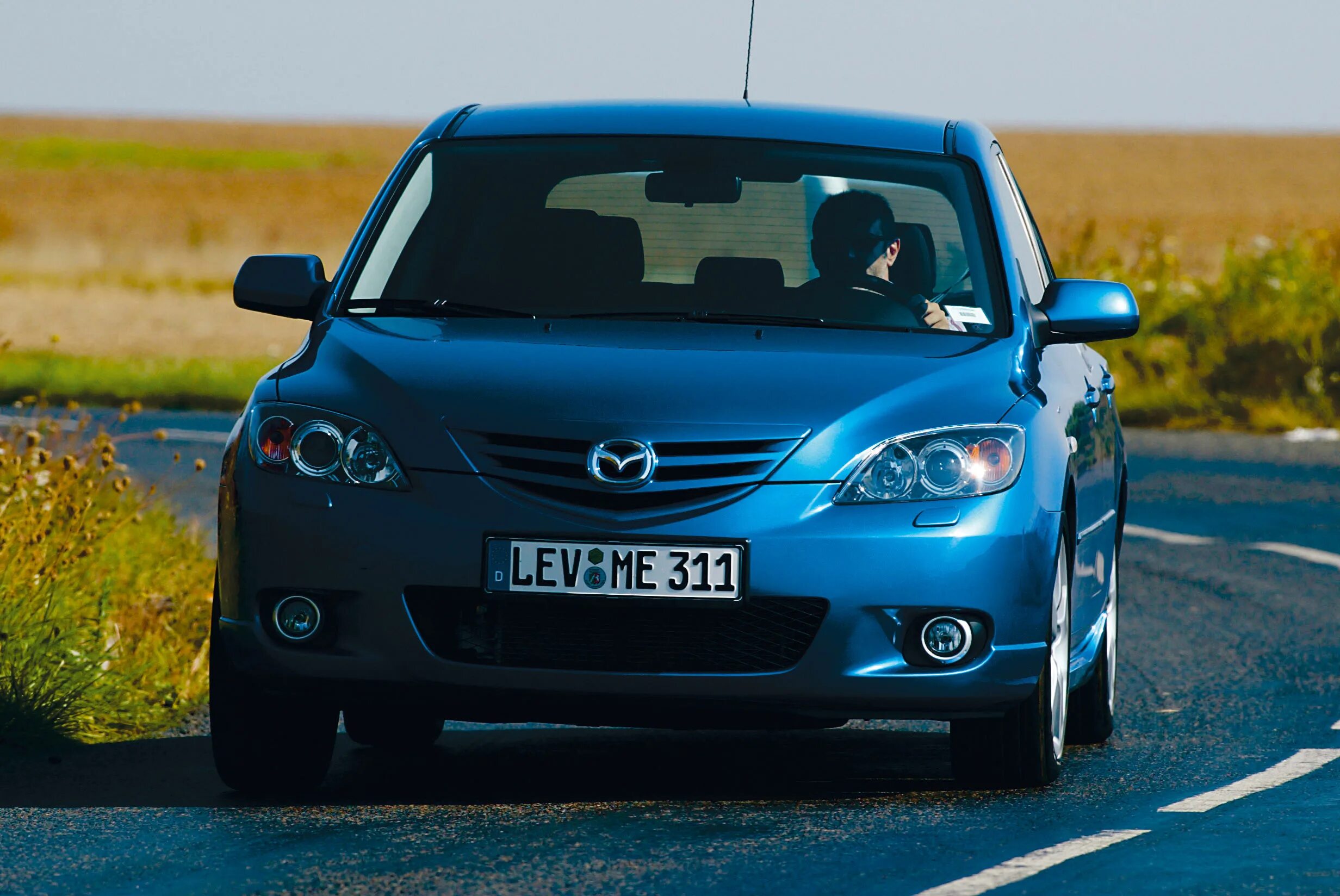 Mazda 3 BK. Мазда 3 БК хэтчбек. Мазда 3 BK дорестайлинг. Мазда 3 1.8.