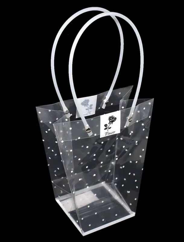 Прозрачный пакет из пластика или нет. Пакетик прозрачный. Пакет пластиковый с ручками прозрачный. Прозрачный пакет с ручками. Пакет прозрачный с ручками для цветов.