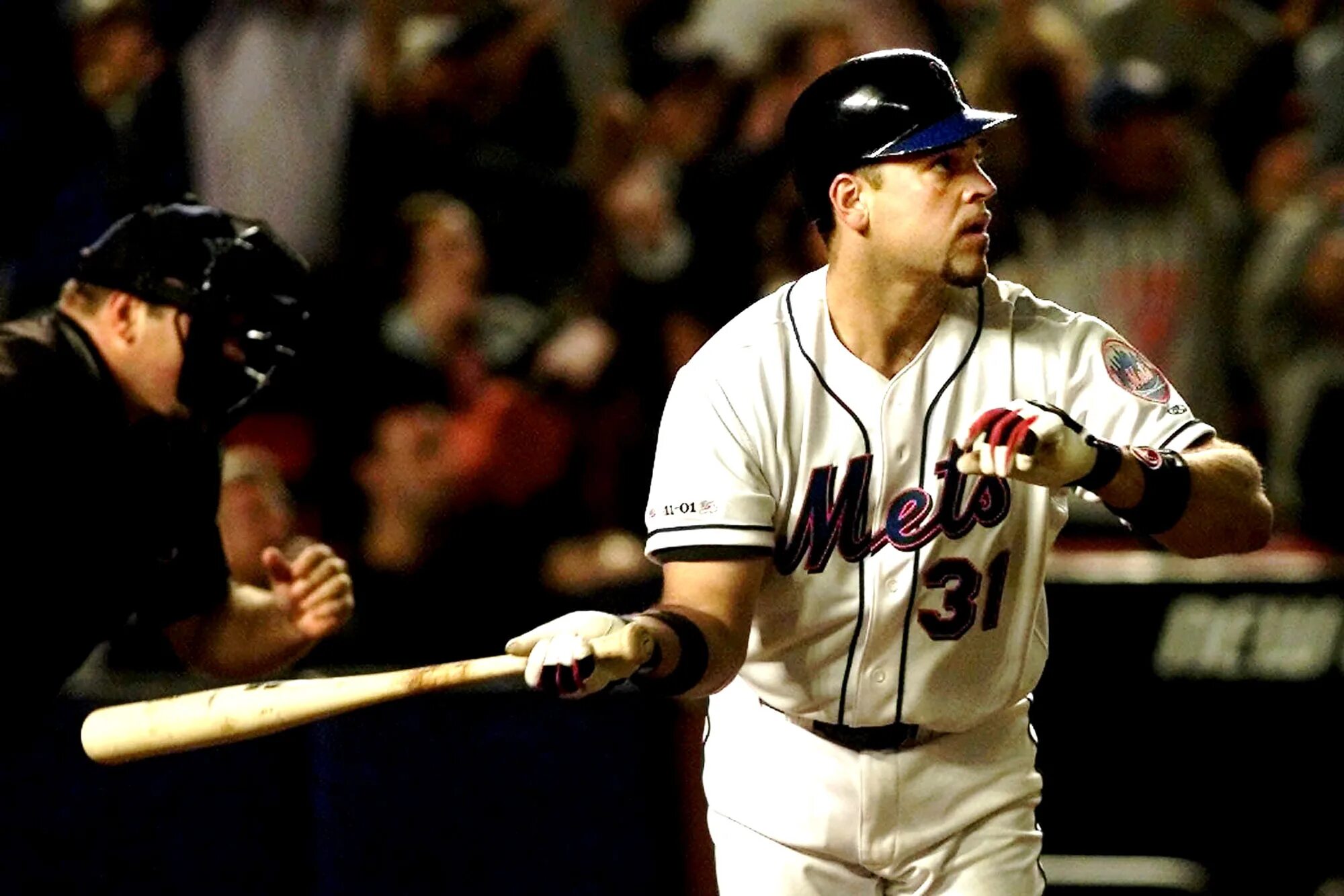 Mike are. Mike piazza. майк йорк. mike ellis new york.