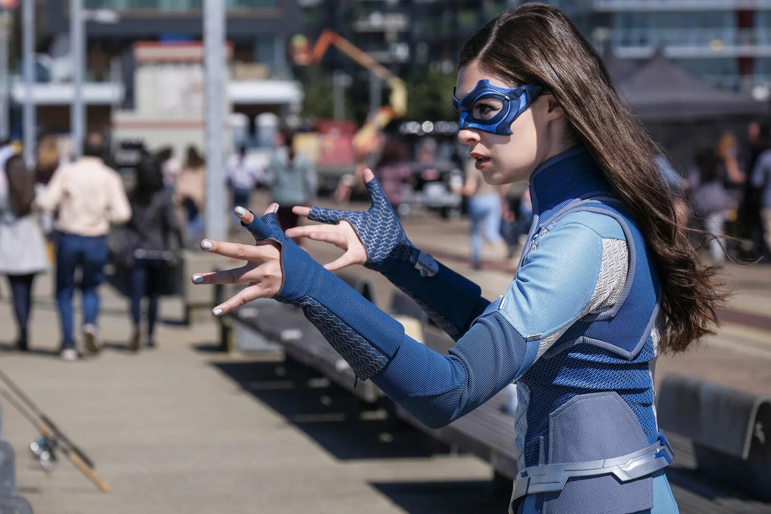 Курт рассел высший пилотаж. Показывают свои способности в школе супергероев. Показывают свои способности в школе супергероев. Высший пилотаж фильм 2005. Линда картер высший пилотаж.