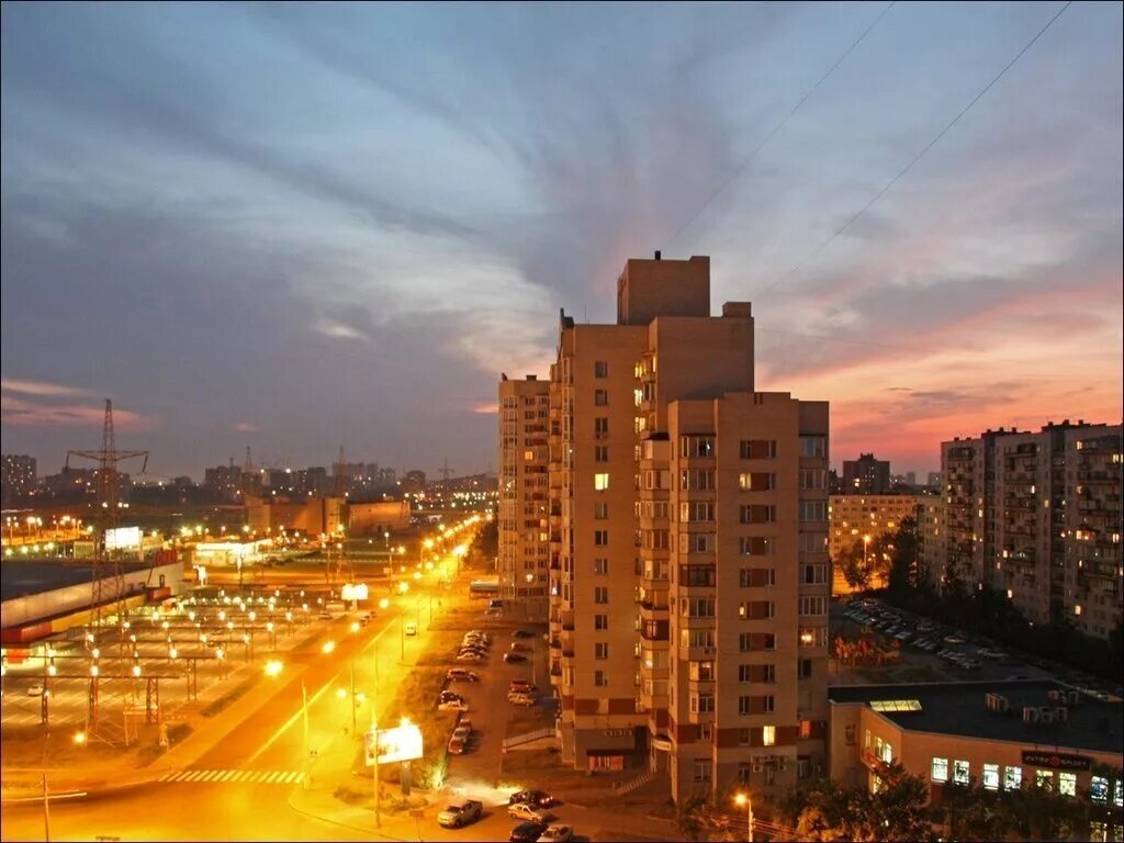 Ночной королев. Ночной город королев. королёв ночью.