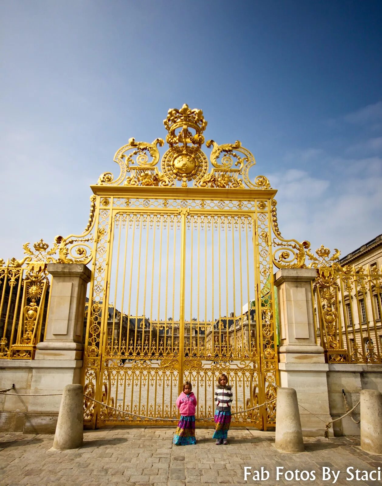 Версаль келісім. Версальский дворец. Достопримечательность дворец в Версале во Франции. Барокко в архитектуре Версальский дворец.
