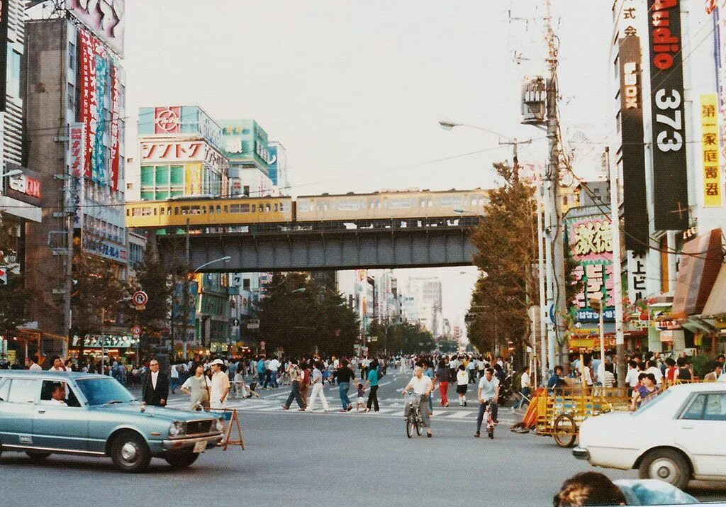 Токио в 80-е годы. Токио 1970 год. Токио 80. Токио 1990. Токио в 70-е годы.